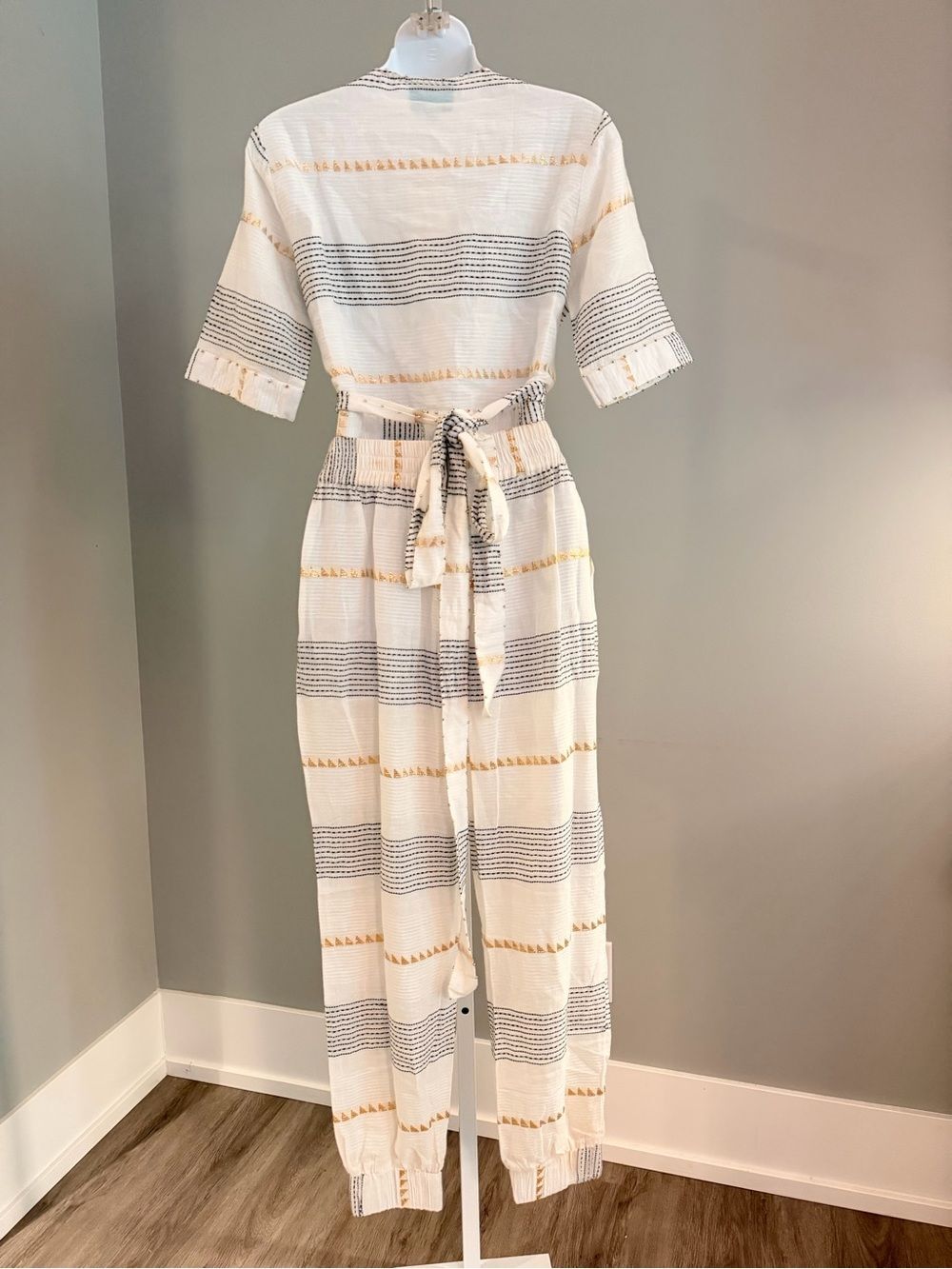 TAJ by Sabrina Crippa Cool Girl Cotton Set Wrap Top + Jogger Pants S/M NWT $400 - Picture 3 of 4